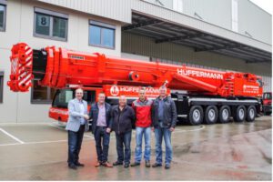 111 Jahre Unternehmenspartner Hüffermann erster LTM 1500-8.1 Liebherr 2015